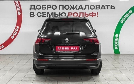 Volkswagen Tiguan II, 2021 год, 2 790 000 рублей, 6 фотография