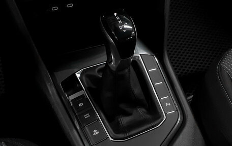 Volkswagen Tiguan II, 2021 год, 2 790 000 рублей, 18 фотография