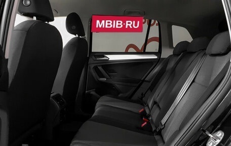 Volkswagen Tiguan II, 2021 год, 2 790 000 рублей, 11 фотография