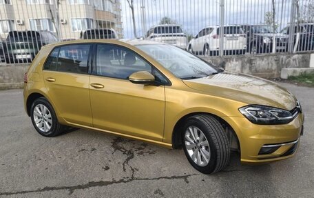 Volkswagen Golf VII, 2018 год, 1 730 000 рублей, 2 фотография