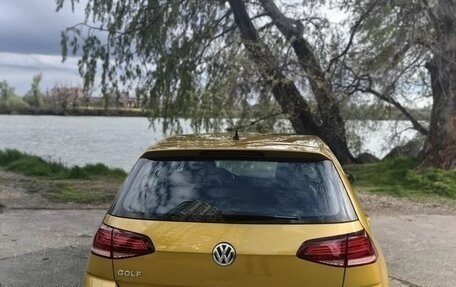 Volkswagen Golf VII, 2018 год, 1 730 000 рублей, 5 фотография