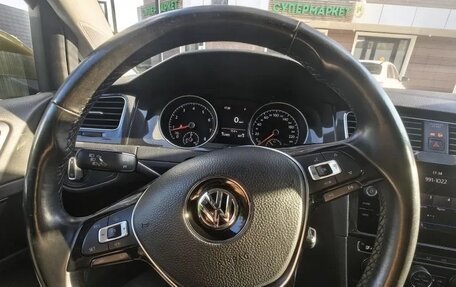 Volkswagen Golf VII, 2018 год, 1 730 000 рублей, 16 фотография