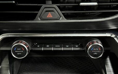 Geely Tugella FY11, 2022 год, 2 999 000 рублей, 21 фотография