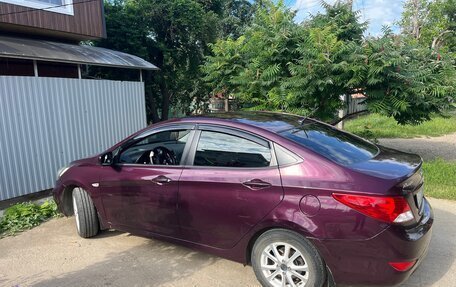 Hyundai Solaris II рестайлинг, 2013 год, 630 000 рублей, 4 фотография
