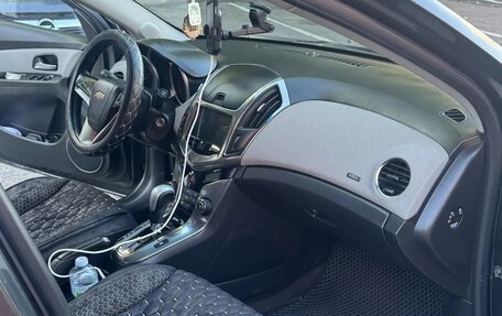 Chevrolet Cruze II, 2013 год, 650 000 рублей, 10 фотография