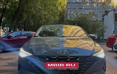 Hyundai Elantra, 2021 год, 2 100 000 рублей, 2 фотография
