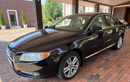Volvo S80 II рестайлинг 2, 2012 год, 1 300 000 рублей, 2 фотография