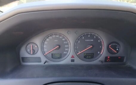 Volvo V70 III рестайлинг, 2001 год, 610 000 рублей, 10 фотография