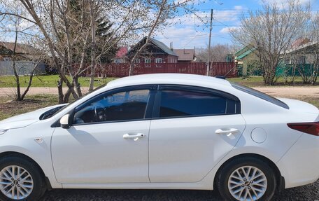 KIA Rio IV, 2018 год, 1 400 000 рублей, 3 фотография