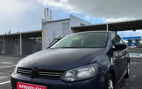 Volkswagen Polo VI (EU Market), 2013 год, 750 000 рублей, 2 фотография