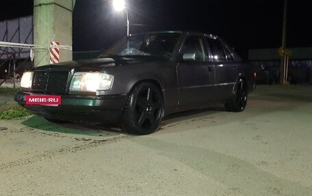 Mercedes-Benz W124, 1990 год, 230 000 рублей, 3 фотография