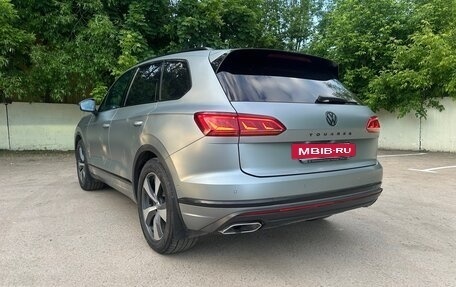 Volkswagen Touareg III, 2019 год, 3 800 000 рублей, 3 фотография