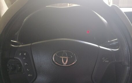 Toyota Avensis III рестайлинг, 2006 год, 730 000 рублей, 7 фотография
