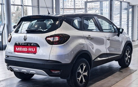 Renault Kaptur I рестайлинг, 2018 год, 1 399 000 рублей, 9 фотография