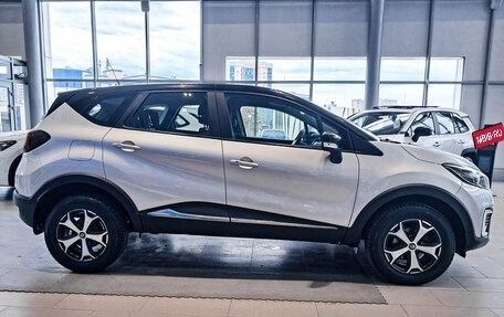 Renault Kaptur I рестайлинг, 2018 год, 1 399 000 рублей, 8 фотография