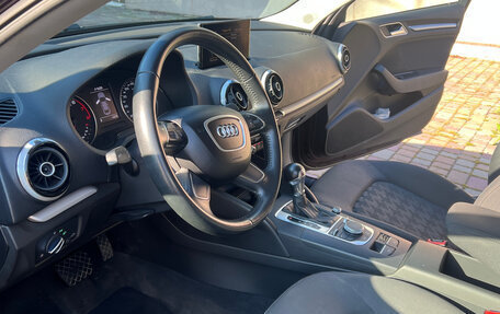 Audi A3, 2014 год, 1 300 000 рублей, 10 фотография