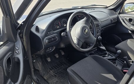 Chevrolet Niva I рестайлинг, 2015 год, 760 000 рублей, 7 фотография
