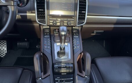 Porsche Cayenne III, 2013 год, 3 100 000 рублей, 15 фотография