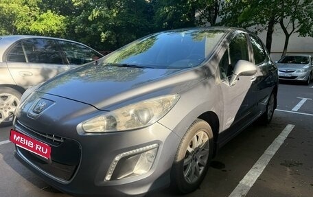 Peugeot 308 II, 2011 год, 630 000 рублей, 2 фотография
