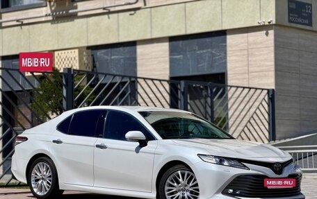 Toyota Camry, 2020 год, 3 292 000 рублей, 4 фотография
