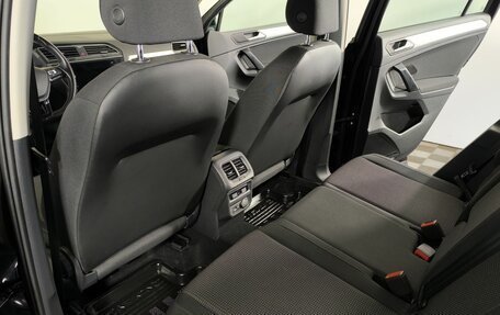 Volkswagen Tiguan II, 2020 год, 2 450 000 рублей, 9 фотография