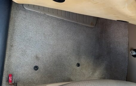 Toyota RAV4, 2011 год, 1 550 000 рублей, 26 фотография