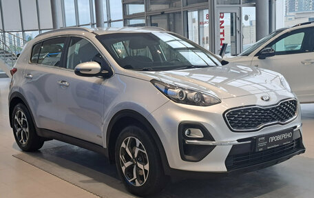 KIA Sportage IV рестайлинг, 2021 год, 2 664 000 рублей, 3 фотография