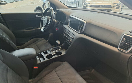 KIA Sportage IV рестайлинг, 2021 год, 2 664 000 рублей, 11 фотография