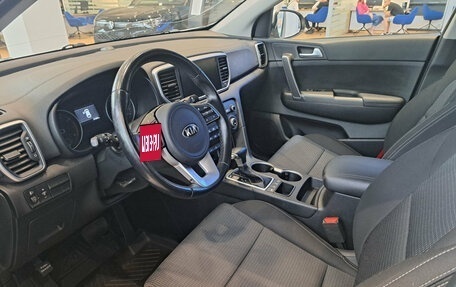 KIA Sportage IV рестайлинг, 2021 год, 2 664 000 рублей, 16 фотография