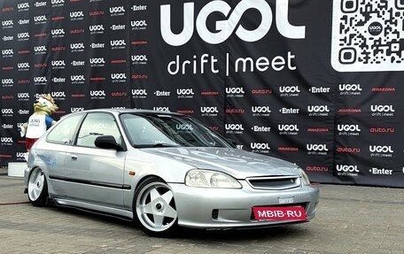 Honda Civic VII, 2000 год, 450 000 рублей, 8 фотография