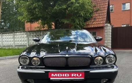 Jaguar XJ III (X350), 2006 год, 3 000 000 рублей, 2 фотография