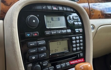 Jaguar XJ III (X350), 2006 год, 3 000 000 рублей, 14 фотография