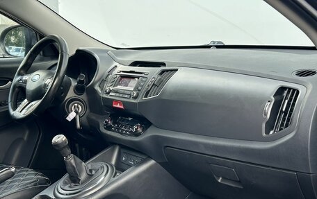 KIA Sportage III, 2011 год, 980 000 рублей, 10 фотография