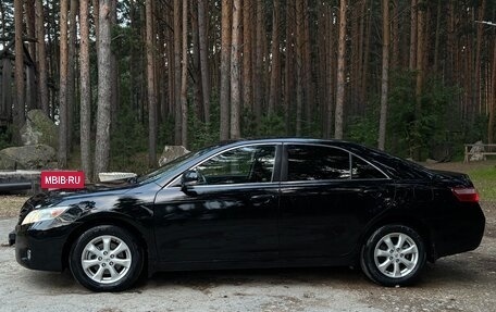 Toyota Camry, 2011 год, 1 350 000 рублей, 4 фотография