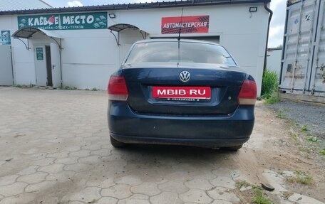 Volkswagen Polo VI (EU Market), 2011 год, 265 000 рублей, 3 фотография