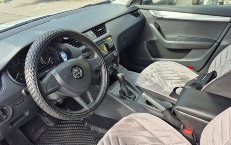 Skoda Octavia, 2015 год, 1 350 000 рублей, 2 фотография