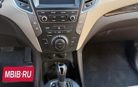 Hyundai Santa Fe III рестайлинг, 2017 год, 1 550 000 рублей, 3 фотография