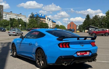 Ford Mustang VI рестайлинг, 2023 год, 3 200 000 рублей, 3 фотография