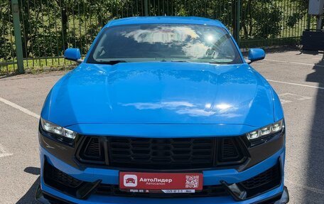Ford Mustang VI рестайлинг, 2023 год, 3 200 000 рублей, 6 фотография