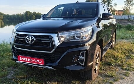 Toyota Hilux VIII, 2018 год, 2 950 000 рублей, 1 фотография