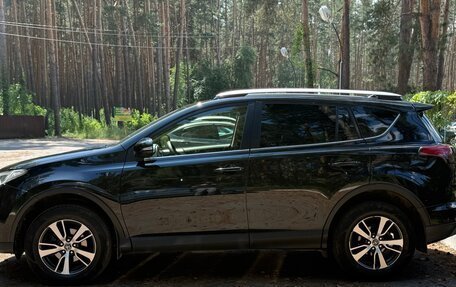 Toyota RAV4, 2016 год, 1 800 000 рублей, 5 фотография