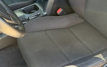 Toyota RAV4, 2016 год, 1 800 000 рублей, 13 фотография