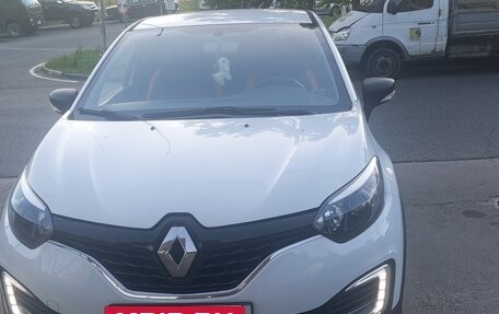 Renault Kaptur I рестайлинг, 2017 год, 1 290 000 рублей, 2 фотография