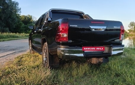 Toyota Hilux VIII, 2018 год, 2 950 000 рублей, 5 фотография