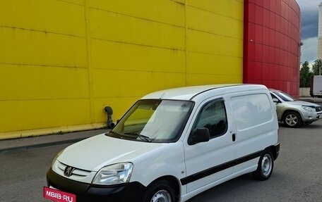 Peugeot Partner II рестайлинг 2, 2010 год, 425 000 рублей, 2 фотография
