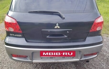 Mitsubishi Outlander III рестайлинг 3, 2007 год, 730 000 рублей, 3 фотография