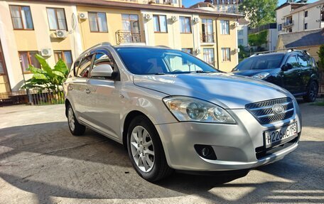 KIA cee'd I рестайлинг, 2009 год, 699 999 рублей, 3 фотография