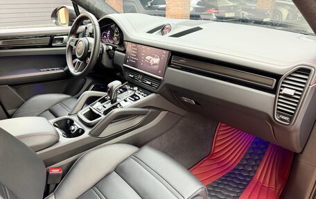Porsche Cayenne III, 2022 год, 20 900 000 рублей, 31 фотография