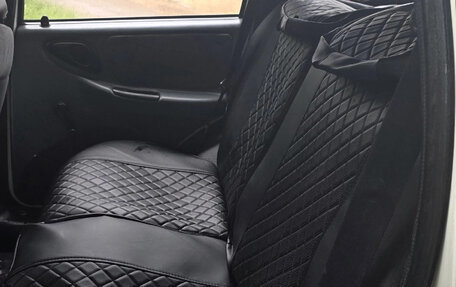 Chevrolet Niva I рестайлинг, 2003 год, 280 000 рублей, 7 фотография