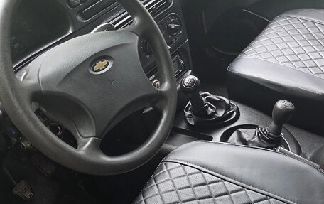 Chevrolet Niva I рестайлинг, 2003 год, 280 000 рублей, 6 фотография
